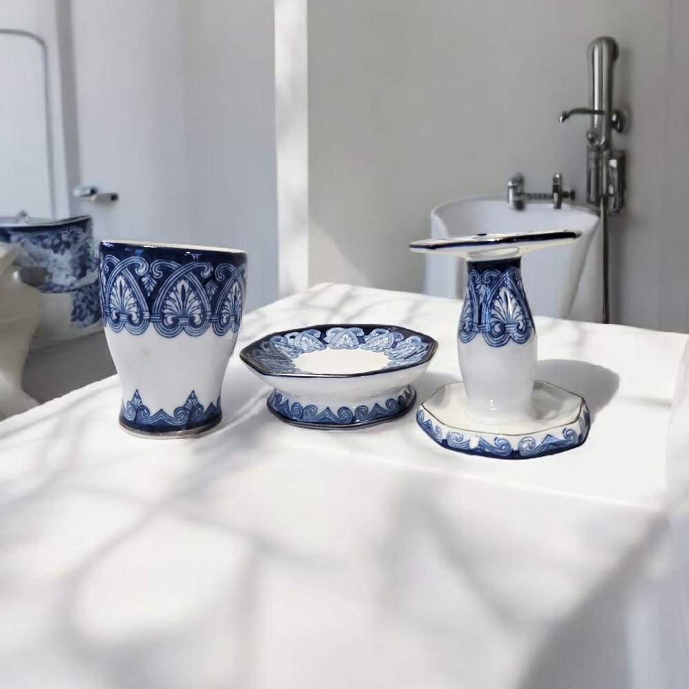 Bombay Company Vintage 3 Pieces Bathroom Accessory Set Blue and White Porcelain - Picture 2 of 6